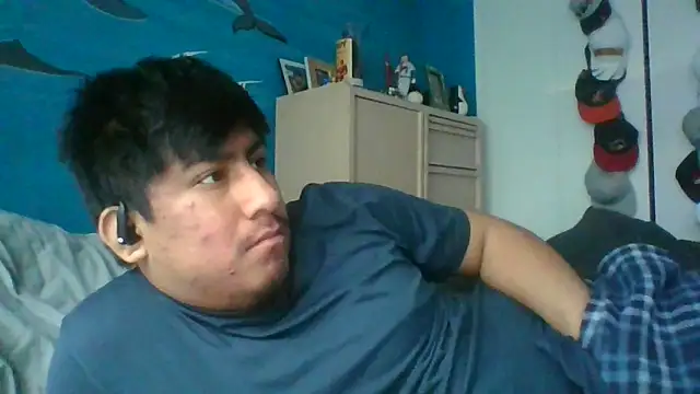 Snapshot of aloking2004 chatting on March 15, 10:50 pm aloking2004 online show from March 15, 10:50 pm