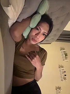 vanessamarieee online show from March 2, 2:12 am