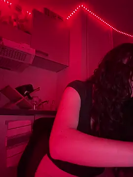 Claraaaaa06 online show from April 10, 6:59 pm