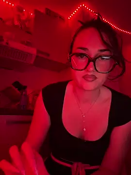 Claraaaaa06 online show from March 16, 8:11 pm