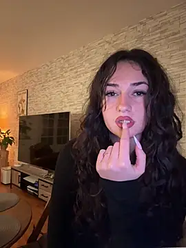 Claraaaaa06 online show from March 6, 8:37 pm