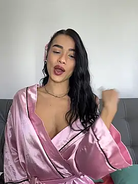 Bella Smithe online show from June 24, 5:55 pm