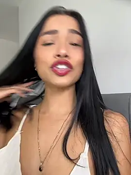 Bella Smithe online show from June 30, 5:46 pm