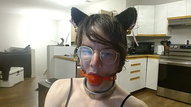 KinkyKittyBoy online show from March 2, 4:13 am