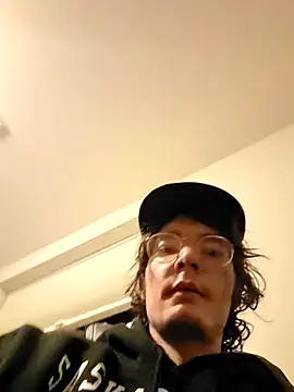 KinkyKittyBoy online show from May 13, 4:41 am