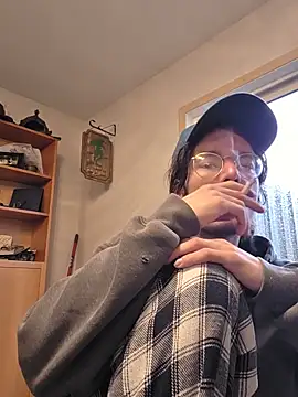 KinkyKittyBoy online show from June 2, 12:54 am