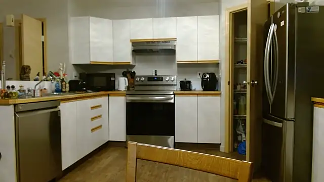 KinkyKittyBoy online show from March 5, 8:55 am