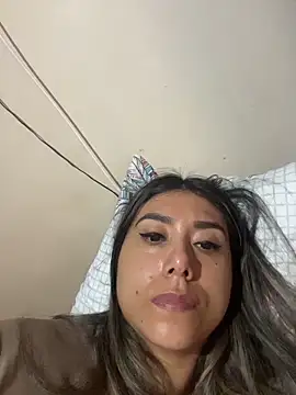 stefanyqueen69 online show from March 9, 3:48 pm