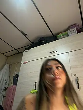 Snapshot of stefanyqueen69 chatting on May 30, 4:12 pm stefanyqueen69 online show from May 30, 4:12 pm