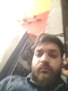 Snapshot of areee214 chatting on March 3, 5:42 pm areee214 online show from March 3, 5:42 pm