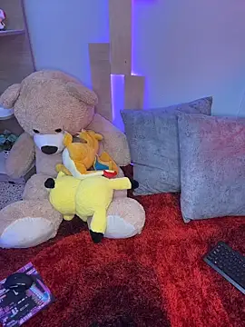 Taylor  0 online show from March 23, 1:11 pm