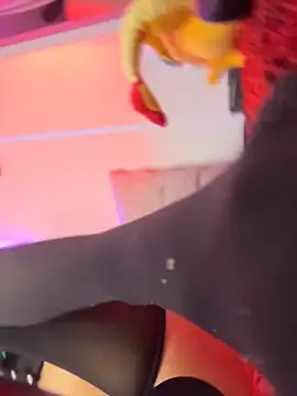 Taylor  0 online show from April 10, 1:18 pm