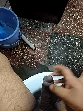 Snapshot of mylove202022 chatting on April 6, 11:39 pm mylove202022 online show from April 6, 11:39 pm