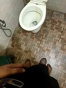 Snapshot of mylove202022 chatting on March 18, 4:52 pm mylove202022 online show from March 18, 4:52 pm