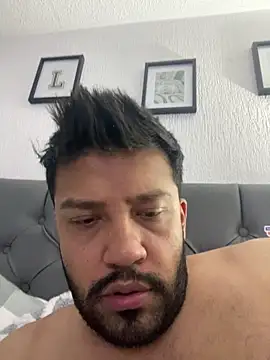 leonartho223 online show from March 2, 5:08 am