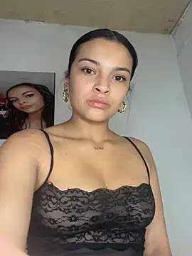 hot-valery online show from March 4, 3:53 pm