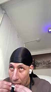 TitanNoir online show from April 7, 12:07 pm