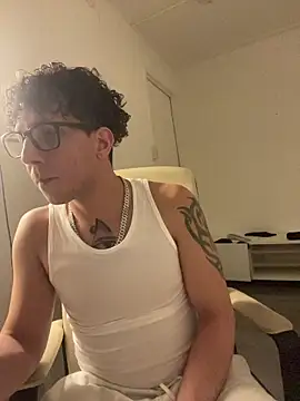 TitanNoir online show from March 4, 9:00 pm