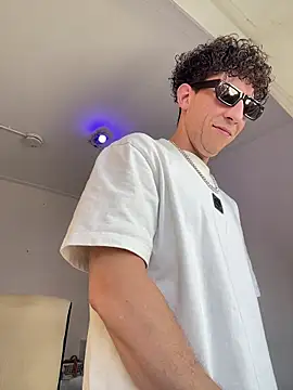 TitanNoir online show from March 15, 11:50 am