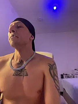 TitanNoir online show from March 25, 8:41 pm