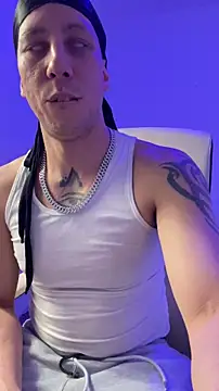 TitanNoir online show from April 6, 9:27 pm