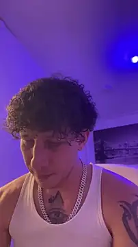 TitanNoir online show from April 8, 7:04 pm