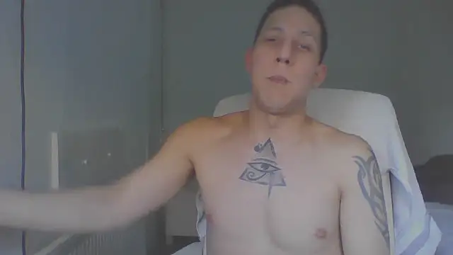 Snapshot of TitanNoir chatting on March 2, 3:41 pm TitanNoir online show from March 2, 3:41 pm