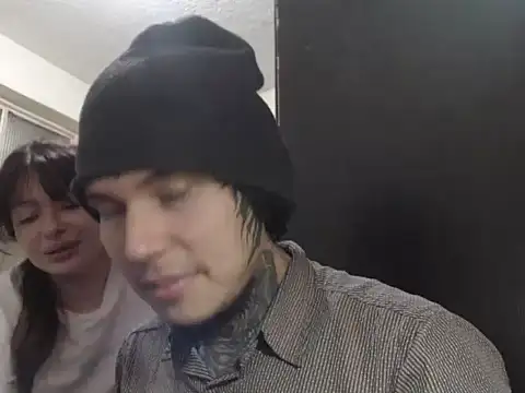 ChrissAndKarim online show from March 25, 10:52 pm