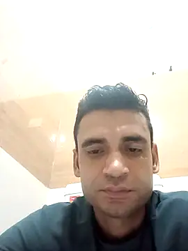 Snapshot of gauravsexy chatting on May 13, 7:21 pm gauravsexy online show from May 13, 7:21 pm