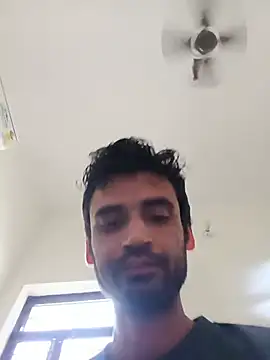 Snapshot of gauravsexy chatting on July 6, 4:08 am gauravsexy online show from July 6, 4:08 am