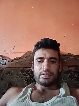 Snapshot of gauravsexy chatting on May 21, 12:24 pm gauravsexy online show from May 21, 12:24 pm