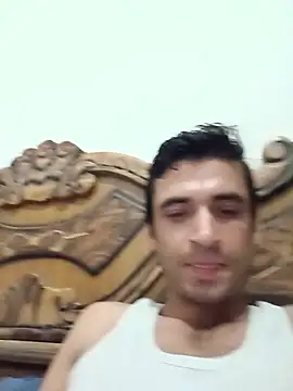 Snapshot of gauravsexy chatting on June 21, 6:57 pm gauravsexy online show from June 21, 6:57 pm