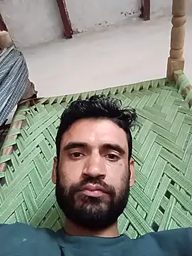 Snapshot of gauravsexy chatting on June 13, 12:41 am gauravsexy online show from June 13, 12:41 am