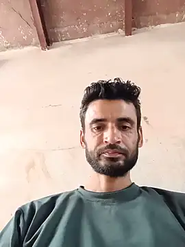 Snapshot of gauravsexy chatting on June 8, 12:49 am gauravsexy online show from June 8, 12:49 am