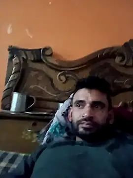 Snapshot of gauravsexy chatting on May 5, 1:47 pm gauravsexy online show from May 5, 1:47 pm