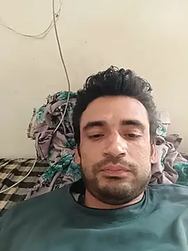 Snapshot of gauravsexy chatting on June 29, 3:24 am gauravsexy online show from June 29, 3:24 am