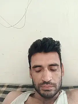 Snapshot of gauravsexy chatting on May 29, 7:03 am gauravsexy online show from May 29, 7:03 am