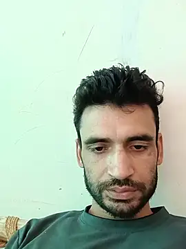 Snapshot of gauravsexy chatting on May 31, 3:45 am gauravsexy online show from May 31, 3:45 am