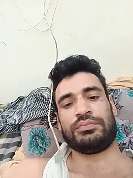 Snapshot of gauravsexy chatting on June 4, 4:06 am gauravsexy online show from June 4, 4:06 am