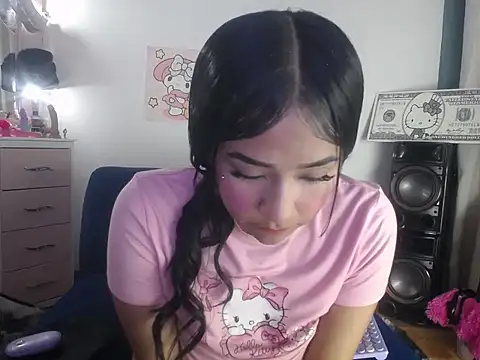 mady short online show from May 14, 7:38 am
