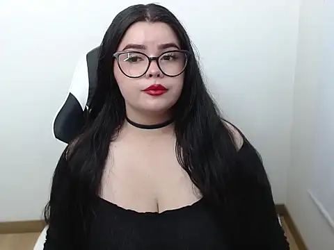 CarolinaLee12 online show from April 8, 2:02 am