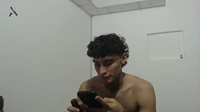 yourxcyberxangel online show from March 5, 1:46 am