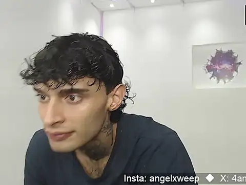 yourxcyberxangel online show from April 3, 12:33 pm