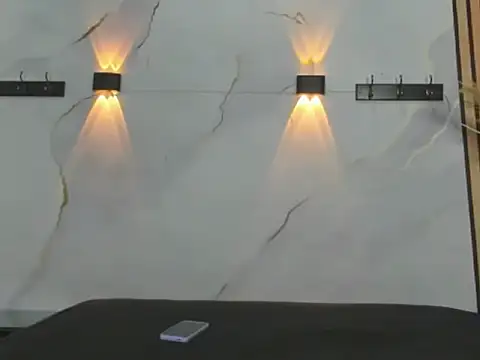 Snapshot of AlessiaAndAxel chatting on March 5, 12:46 pm AlessiaAndAxel online show from March 5, 12:46 pm