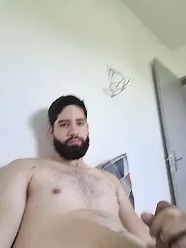 Branquinholind1 online show from March 6, 4:57 pm