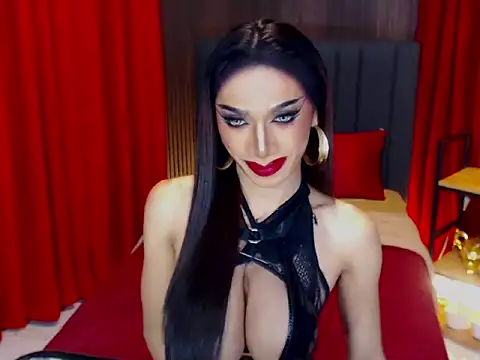 KieraLee online show from June 12, 2:42 am