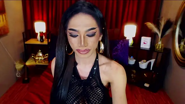 KieraLee online show from May 2, 3:12 am