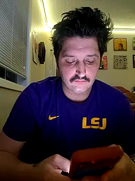 PoundedCajunGuy93 online show from June 1, 5:07 am