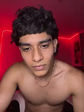 IronLatino online show from March 6, 4:40 am