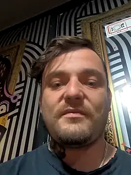 Snapshot of vikingo3333 chatting on March 4, 5:26 am vikingo3333 online show from March 4, 5:26 am